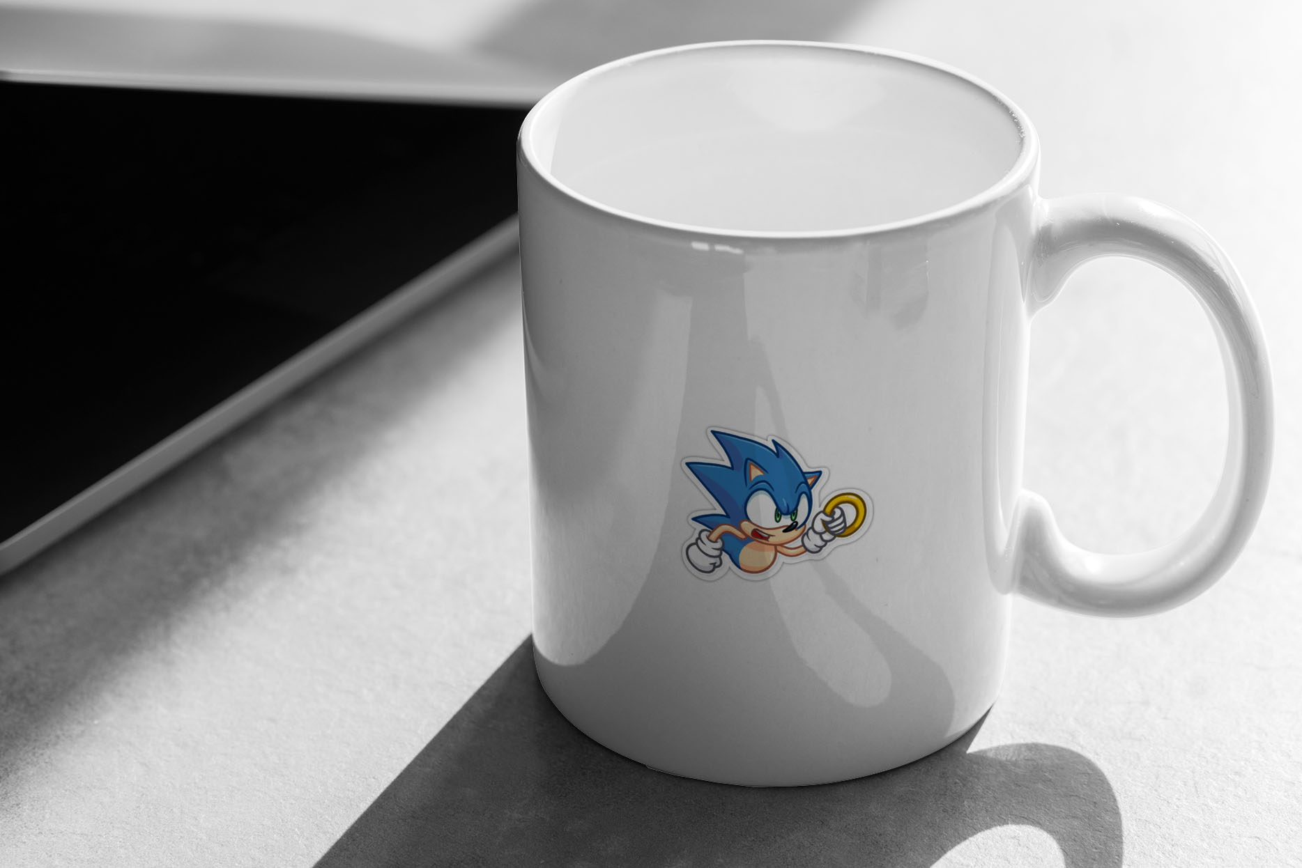 Sonic the hedgehog holds a ring with a fierce attitude 431